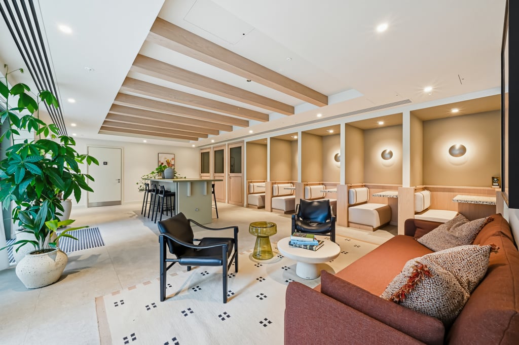 AVIATOR DRIVE 1 COMMUNAL AREAS1