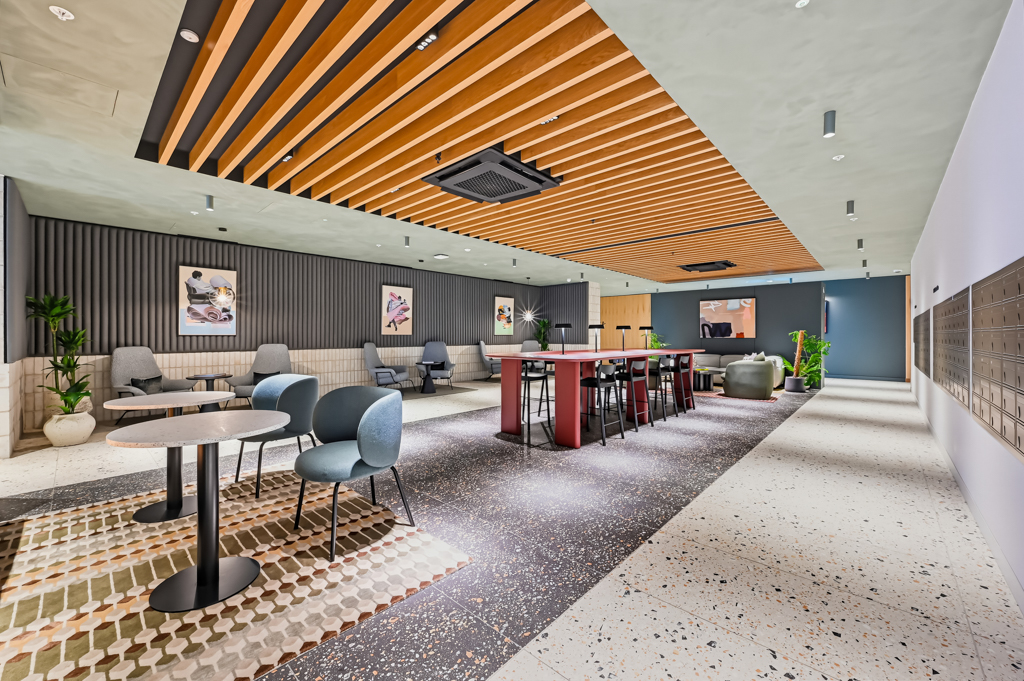 AVIATOR DRIVE 1 COMMUNAL AREAS13
